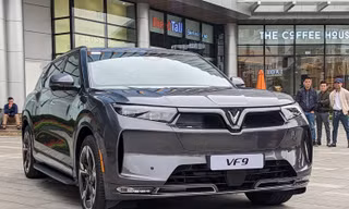 VinFast VF 9 lên kệ tại Mỹ trong quý 1/2024