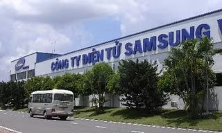 Doanh nghiệp Việt đủ khả năng làm 'cái sạc, con ốc vít'?