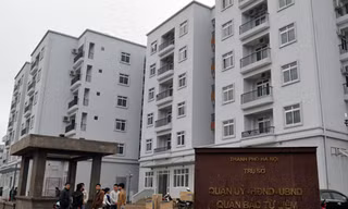 Hai quận Từ Liêm mới muốn tăng gấp đôi nhân sự, thêm xe công