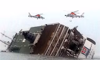 Công bố đoạn đối thoại cấp cứu của phà Sewol