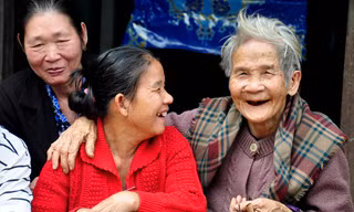 Giây phút đoàn tụ của người phụ nữ 39 năm lưu lạc
