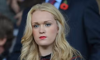 Con gái David Moyes bị xui đóng phim khiêu dâm?
