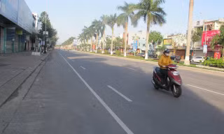 Đường phố Đà Nắng sáng đầu năm thoáng đãng