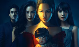 Gây “sốc“: “Thiên thần hộ mệnh” tiết lộ xuất xứ của dàn búp bê ma trên poster chính thức