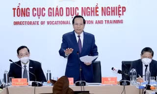 Tuyển sinh cao đẳng, trung cấp giảm mạnh trong năm qua do COVID-19
