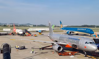 Yêu cầu các hãng hàng không báo cáo việc ‘sốt ảo’ vé Tết