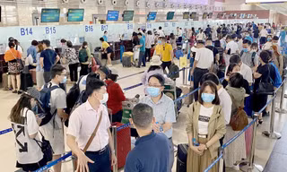 Mới đầu hè, khách bay nội địa đã vượt giai đoạn chưa có dịch COVID-19