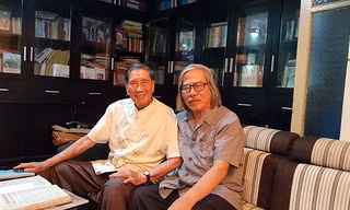 Nhạc sĩ Phạm Tuyên chiều 15-2-2019 cùng tác giả bài viết tại nhà riêng