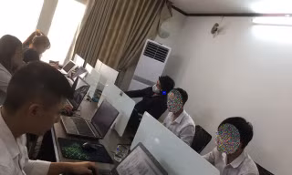 Những môi giới forex của sàn Forex4you tại Khuất Duy Tiến