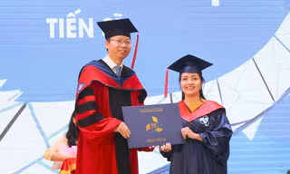 Nữ học viên trường ĐH Bách khoa (ĐHQG TP. HCM) ra trường với số điểm 9,63/10 