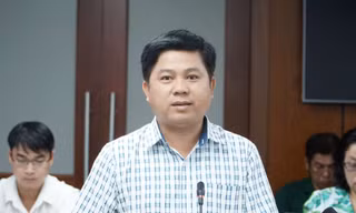 Sở Giáo dục TPHCM: 'Không du di giáo viên dạy thêm sai quy định' 