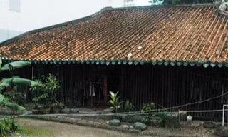 Lý do nhà cổ của cụ Vương Hồng Sển chưa thể tu bổ dù xuống cấp, mối mọt