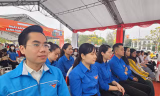 Giới trẻ xứ Lạng hào hứng với sách và văn hóa đọc