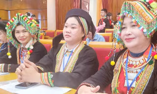 Sắc tộc bừng sáng ở xứ Lạng (ảnh: Duy Chiến)