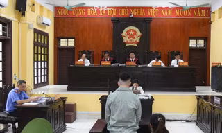Các bị cáo khai nhận trước Hội đồng xét xử. 