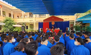 Phiên tòa xét xử lưu động. Ảnh: Duy Chiến 