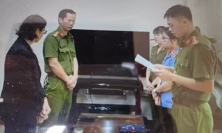 Khởi tố bị can Hoàng Thị Minh Hiền.