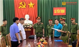Lực lượng chức năng triển khai công tác tố tụng đối với các đối tượng có liên quan.