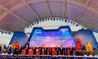Nghi thức khởi công dự án quần thể khu sinh thái, cáp treo Mẫu Sơn -Ảnh: Duy Chiến