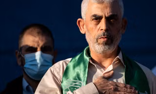  Lãnh đạo Hamas Yahya Sinwar đã thiệt mạng khi đấu súng với lực lượng Israel. (Ảnh: AP)