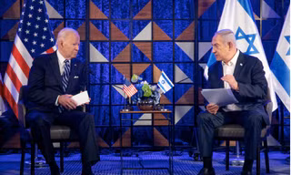 Tổng thống Mỹ Joe Biden trong cuộc gặp Thủ tướng Israel Benjamin Netanyahu tại Tel Aviv ngày 18/10/2023. (Ảnh: Reuters)