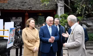Tổng thống Đức Frank- Walter Steinmeier và Phu nhân thăm Văn Miếu - Quốc Tử Giám