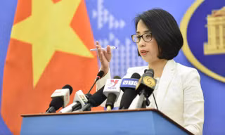 Người phát ngôn Bộ Ngoại giao Phạm Thu Hằng
