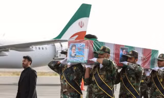 Linh cữu cố Tổng thống Iran Ebrahim Raisi được đưa về thành phố Birjand ngày 23/5. (Ảnh: Iranian Presidency)