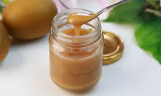 Lý do mật ong Manuka có giá đắt đỏ