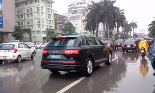 Xe Audi phục vụ APEC tại Hà Nội. Ảnh: Tuấn Nguyễn