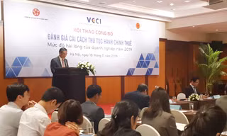 Thứ trưởng Bộ Tài chính Trần Xuân Hà hứa thời gian tới sẽ tiếp tục chỉ đạo cơ quan thuế cải cách thủ tục hành chính
