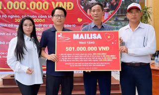 Mailisa chi 2 tỷ tiền mặt ủng hộ bà con vùng bão lũ Quảng Bình