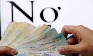 Ủy ban Chứng khoán Nhà nước đã gửi danh sách các tổ chức vi phạm để HSX và HXN gám sát về nghĩa vụ báo cáo, công bố thông tin theo thẩm quyền