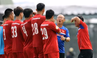 3 bài toán giành cho HLV Park Hang Seo trước trận chung kết