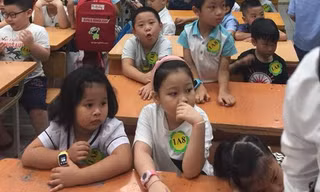 Nhập học lứa ‘rồng Vàng’ ở Thủ đô: Nơi đông như kiến, chỗ vắng hoe