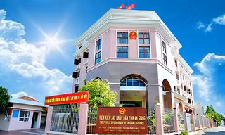 Nhiều lãnh đạo, nguyên lãnh đạo Công an, VKS, TAND, Biên phòng, Hải quan An Giang bị xem xét kỷ luật