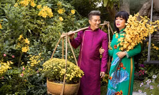 Loạt ảnh xuân ‘khó đỡ’ của đôi bạn Đàm Vĩnh Hưng – Vũ Hà