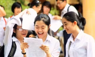 100 người thi đại học, cao đẳng cao điểm nhất