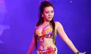 Bellydance 'đốt cháy' Chung kết FaceLook