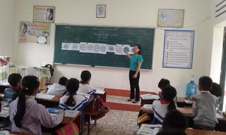 Dùng Al để gian lận thi; Hiệu trưởng bị khởi tố khiến sinh viên chưa có bằng tốt nghiệp