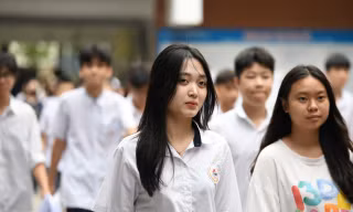 Mới nhất tuyển sinh vào trường ĐH Kinh tế: 8 điểm Toán mới được xét kết hợp học bạ