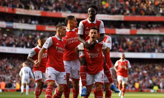 Arsenal khiến Liverpool khởi đầu mùa giải tệ nhất thập kỷ