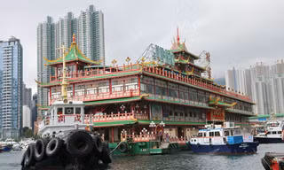 Nhà hàng Jumbo nổi tiếng của Hong Kong đã bị chìm trên Biển Đông. (Ảnh: SCMP)