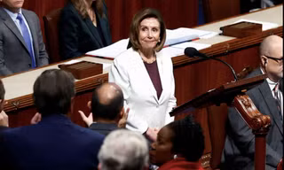 Bà Nancy Pelosi quyết định thôi chức Chủ tịch Hạ viện Mỹ. (Ảnh: Reuters)