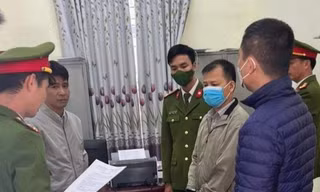 Cơ quan Công an thi hành lệnh bắt tạm giam bị can Tư