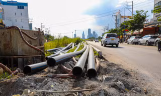 Thi công mở rộng 2,5km đường Lương Định Của: Vẫn ngổn ngang sau 9 năm