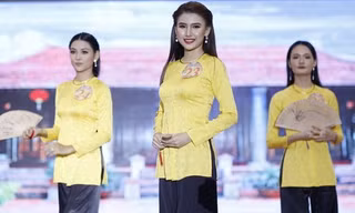 Các thí sinh khoe sắc trong bán kết Hoa khôi Đại học Nam Cần Thơ