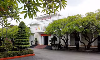 Đại học Huế bắt đầu tuyển bổ sung hơn 4.300 chỉ tiêu cho tất cả các khoa, trường thành viên trong đợt 1 năm nay.