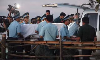 Thi thể phi công Trần Quang Khải đã về bờ