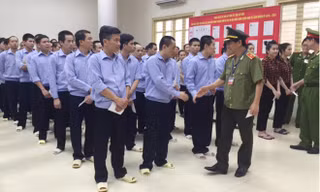 Hơn 3.000 cử tri đặc biệt bỏ phiếu tại trại tạm giam – Công an Hà Nội